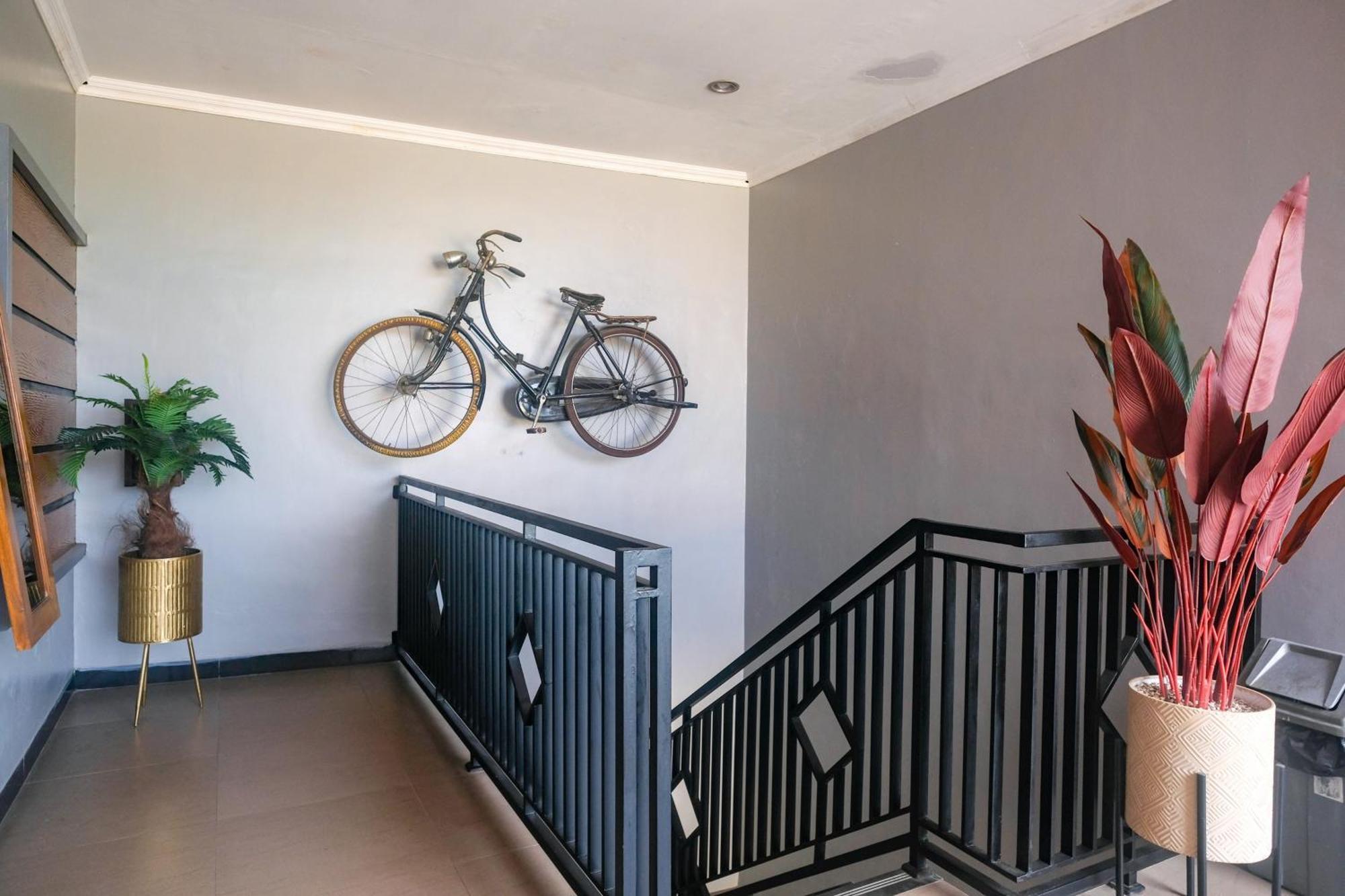 Al Abror Homestay Mandala Krida Mitra Reddoorz Yogyakarta Kültér fotó