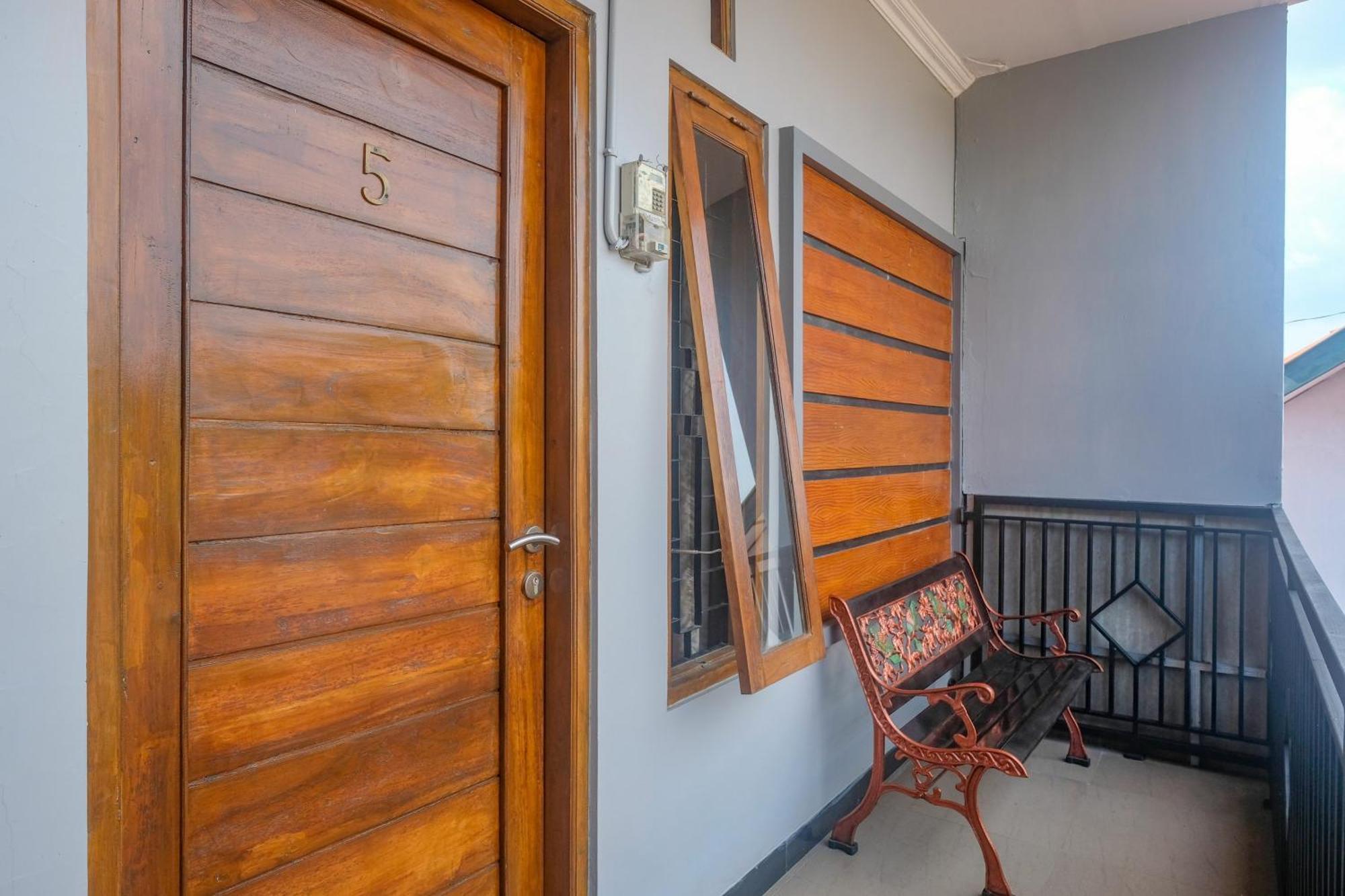 Al Abror Homestay Mandala Krida Mitra Reddoorz Yogyakarta Kültér fotó