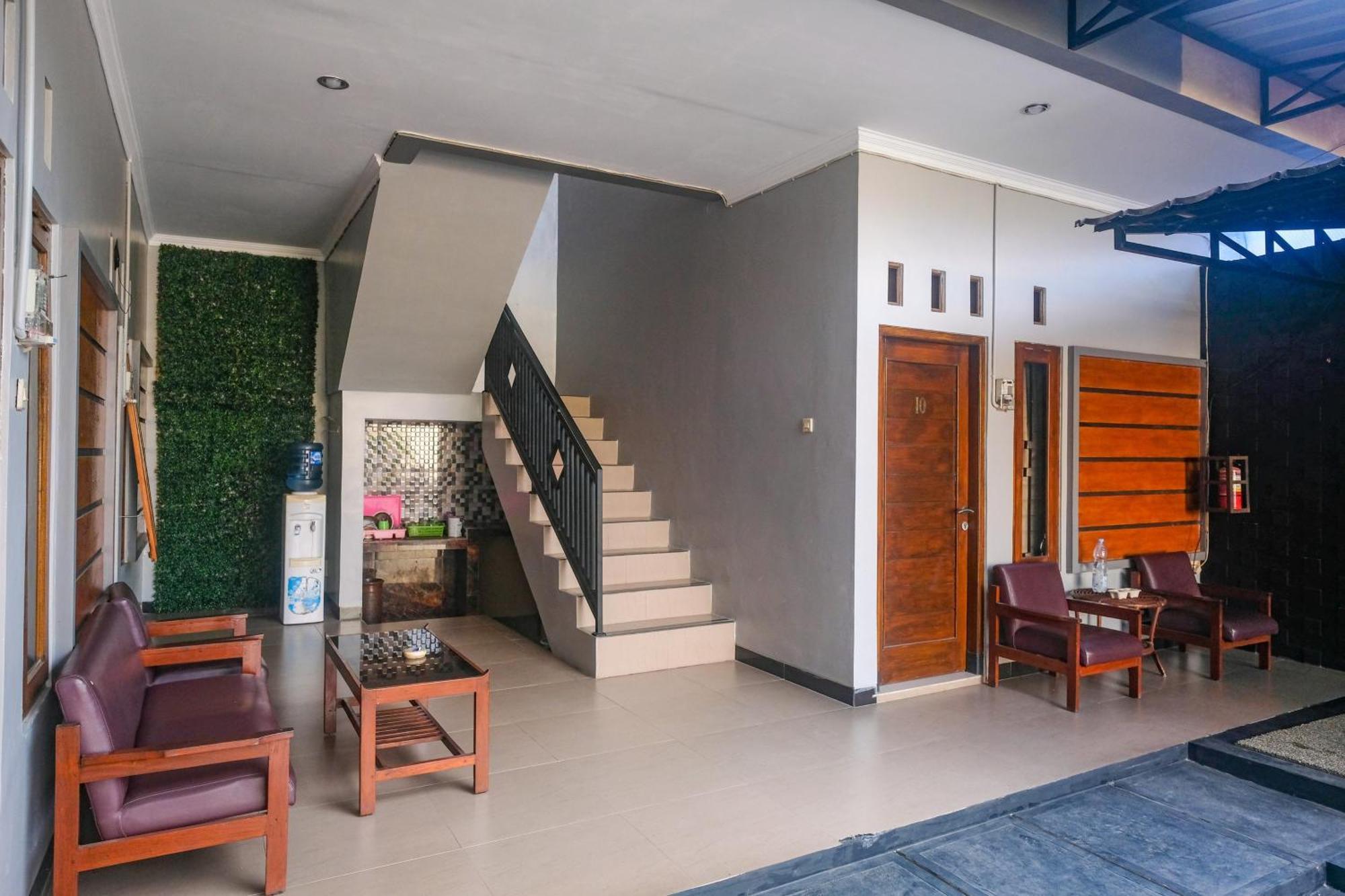 Al Abror Homestay Mandala Krida Mitra Reddoorz Yogyakarta Kültér fotó